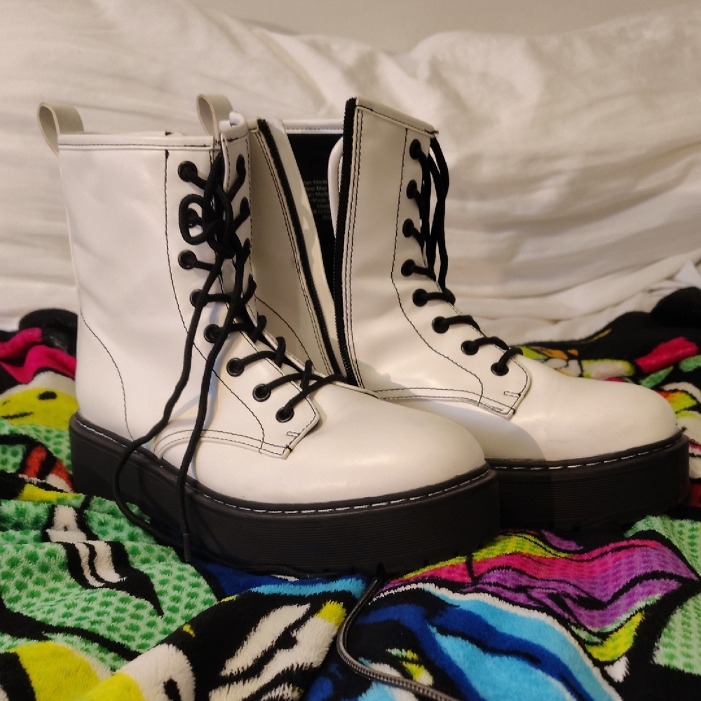 Classic White Lace-Up Combat Boots